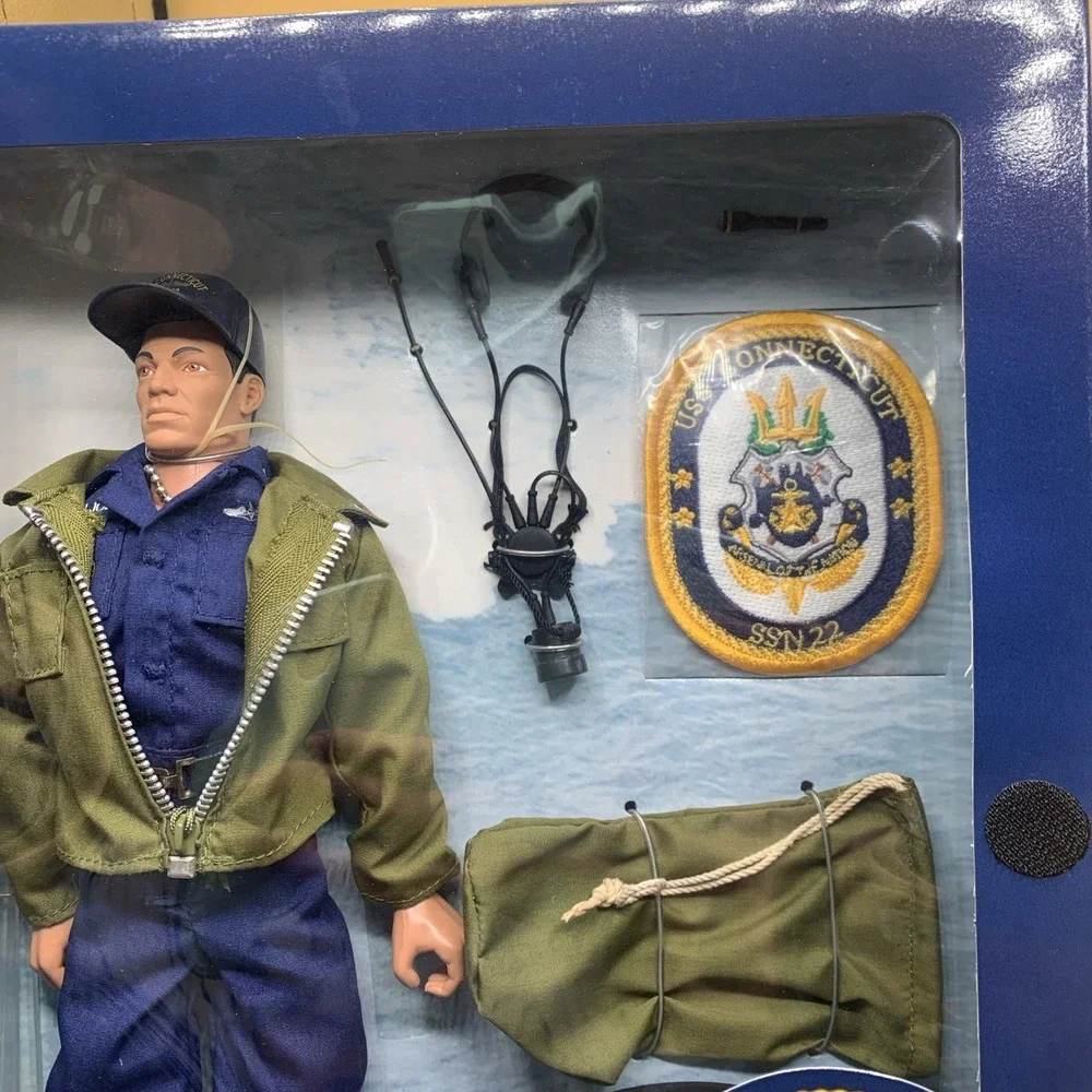 GI Joe Classic Collection USS CONNECTICUT CREWMAN SSN-22 Seawolf 1998 Sealed Box